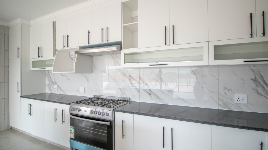 3 Bedroom Property for Sale in Fraaiuitsig Western Cape